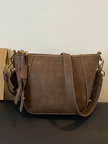 Bolso Bandolera de Mujer de Cuero PU Mate Vintage con Correa Ancha Tejida y Borla Bolso de Mano para Viaje Diario