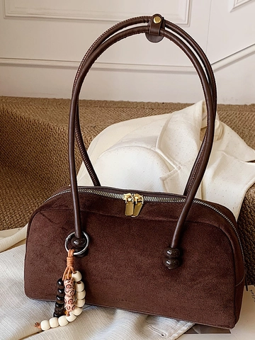 Vintage Wildleder Bowling Tasche Damen Mode Commuter Umhängetasche Mit Perlenanhänger Urban Minimalistisch Kissen Tasche