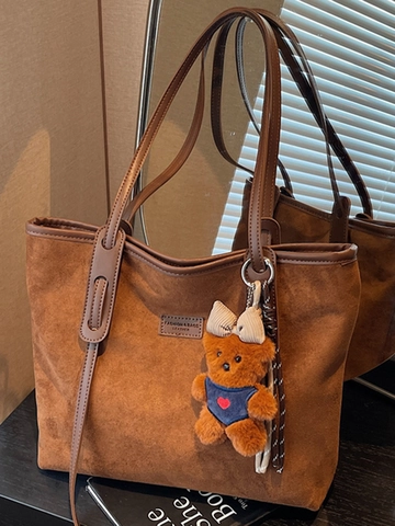 Retro Große Kapazität Tragetasche Für Damen Flanell Schultertasche Minimalistische Pendler Handtasche Mit Plüschbär-Anhänger