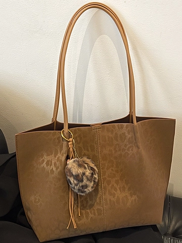 Damen Retro Leopardenmuster PU Leder Tragetasche Große Kapazität Umhängetasche Mit Plüsch Herz Anhänger Mode Büro Pendeln Handtasche