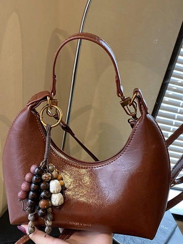 Damen Vintage Hobo Schultertasche Große Kapazität PU Leder Halbmond Umhängetasche Minimalistische Pendler Unterarmtasche Mit Perlenanhänger
