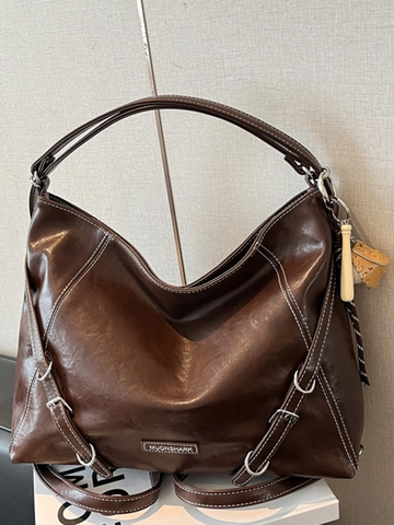Women's Large Capacity Vintage PU Leather Tote Bag Casual Shoulder Backpack Urban Simple Contrast Stitching Hobo Bag With Baseball Charm