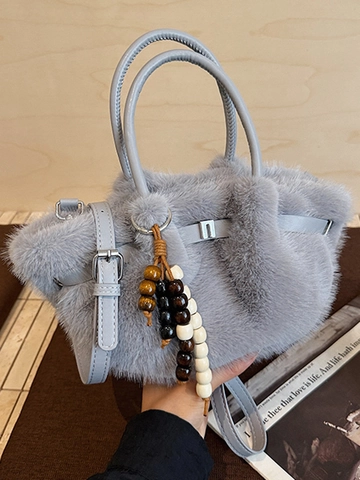 Women Fashion Plush Bucket Bag Fluffy Pleated Shoulder Bag Winter Faux Fur Handbag Crossbody Bag With Beaded Charm