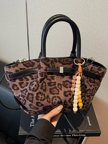 Leopardenmuster Wildleder Handtasche Für Damen 2025 Herbst Mode Schicke Umhängetasche Commuter Tote Mit Perlenanhänger