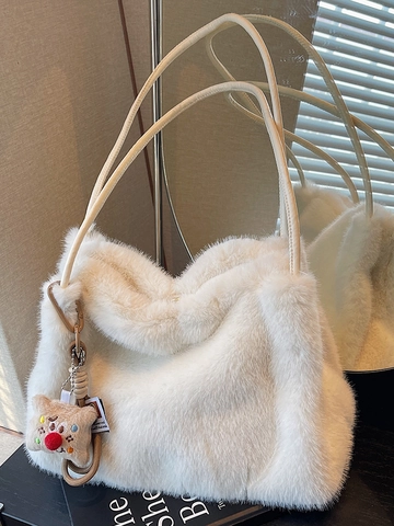 Women's Plush Pleated Shoulder Bag Minimalist Faux Fur Underarm Handbag With Bear Ornament Soft Winter Square Bag