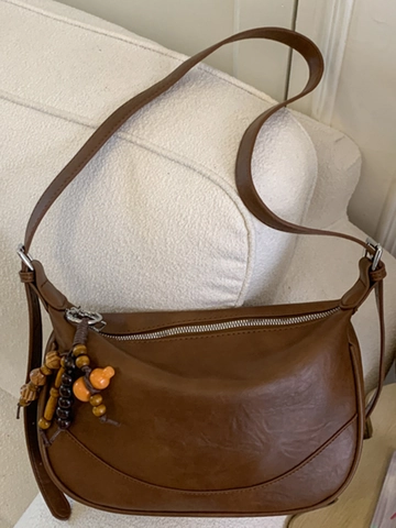 Bolso Hobo de Cuero PU Vintage para Mujer Minimalista Color Sólido Bolso de Hombro Dumpling Con Colgante de Cuentas de Madera Bolso de Moda Diaria