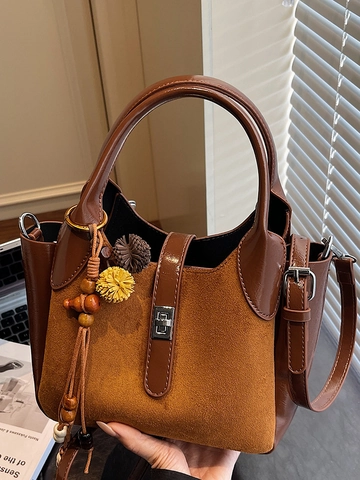 Women's Fashion PU Suede Splicing Bucket Bag Retro Minimalist Shoulder Crossbody Handbag With Metal Lock Decorative Pendant