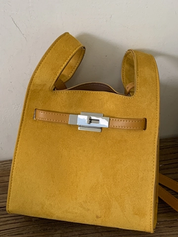 Retro Faux Suede PU Leather Shoulder Bag Women Large Capacity Tote Underarm Bag Metal Rotating Buckle For Daily Commute