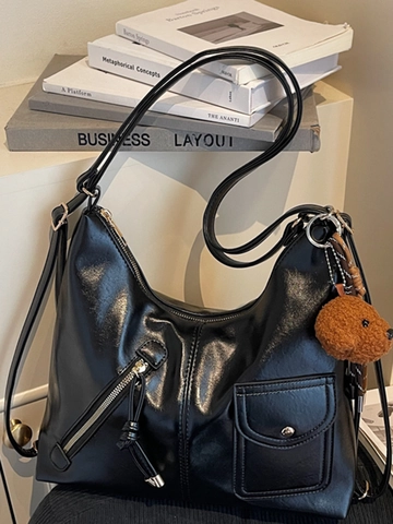 Sac à Bandoulière Femme Grande Capacité Rétro en Cuir PU Sac Cabas Crossbody Multi Poches Pendentif Ours en Peluche