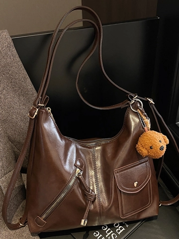 Sac à Bandoulière Femme Grande Capacité Rétro en Cuir PU Sac Cabas Crossbody Multi Poches Pendentif Ours en Peluche