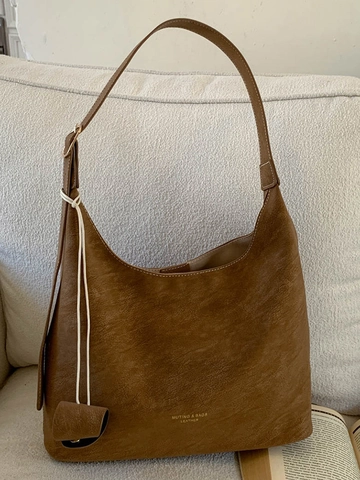 Retro Damen Große Tragetasche PU Leder Schultertasche Urban Minimalistisch Pendeln Hobo Tasche Mit Dekorativem Anhänger