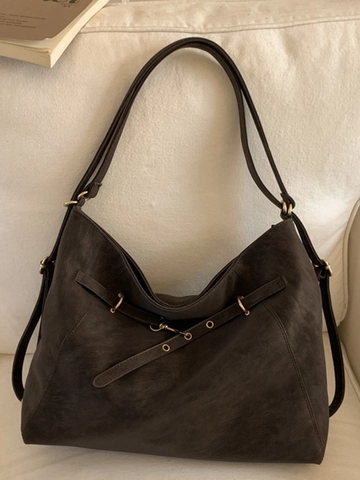 Retro PU Leder Grote Capaciteit Draagtas Voor Vrouwen Minimalistische Sophisticated Commuter Schoudertas Met Beer Charm Decoratie
