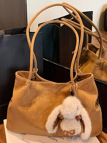 Women Large Capacity PU Leather Tote Bag With Contrast Topstitching And Plush Rabbit Pendant Retro Commuter Shoulder Bag