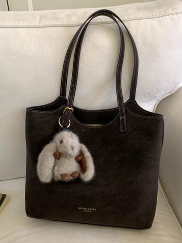 Retro Large Capacity PU Leather Tote Bag For Women Minimalist Contrast Stitching Commuter Shoulder Bag With Plush Rabbit Pendant