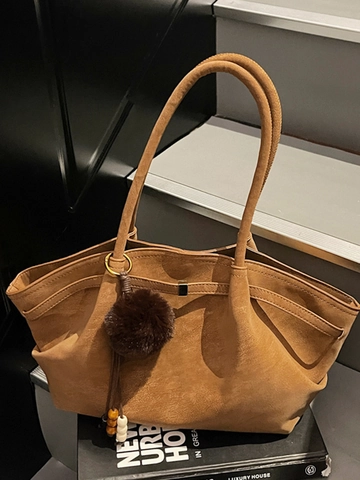 Women Retro PU Leather Tote Bag Large Capacity Minimalist Shoulder Bag With Fur Ball Pendant Korean Style Commute Handbag