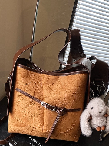 Große Damen Falten PU Leder Beuteltasche Minimalistische Spleißen Schulter Handtasche Mit Kaninchen Anhänger Umhängetasche