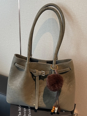 Damen Vintage Große Kapazität PU Leder Tote Bag Mode Schultertasche Mit Pelzball Anhänger Korean Style Commuter Handtasche