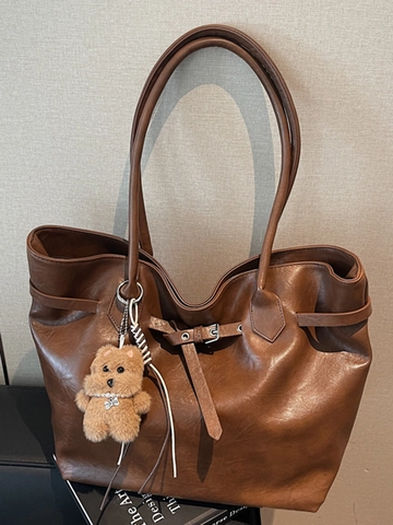 Large Capacity PU Leather Tote Bag For Women Vintage Urban Simple Style Solid Color Shoulder Bag With Bear Pendant For Work Commute