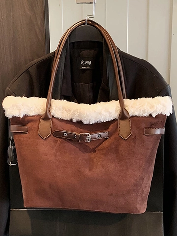 Bolso Tote de Gran Capacidad para Mujer en Gamuza Sintética Vintage con Adorno de Peluche Bolso de Hombro Moda de Invierno Patchwork