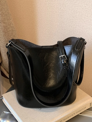 Secchiello a Grande Capacità per Donna 2025 Inverno Nuovo Retrò Semplice in Pelle PU Borsa a Tracolla Moda Cuciture Tote