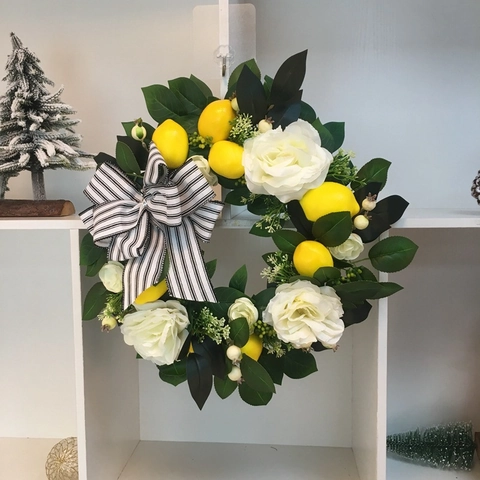 Ghirlanda Artificiale con Rose Gialle e Limoni con Fiocco a Strisce Decorazione da Parete Intrecciata a Mano per Matrimonio Casa Festa