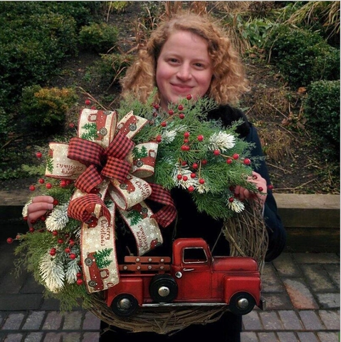 Artificial Christmas Wreath With Red Truck Plaid Bow Berry Pine Needle For Front Door Holiday Home Decor Hanging Ornament