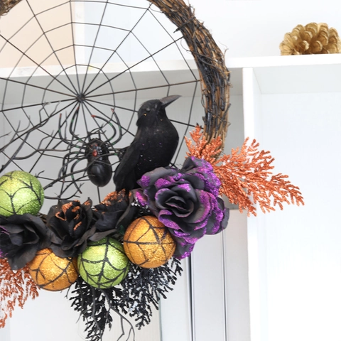 Ghirlanda di Halloween Decorazione Con Corvo Ragnatela Sfera Glitterata Rosa Nera Ornamento Appendibile Festa Casa Stregata