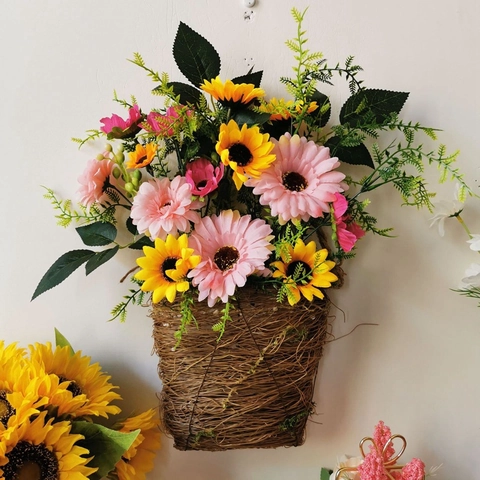 Artificial Spring Flower Basket Wreath Wall Hanging Decor For Home Door Wall Decoration Pastoral Style Sunflower Gerbera Floral Arrangement