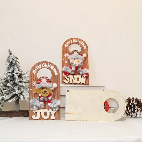 Targa Natalizia da Appendere alla Porta in Legno con Babbo Natale Pupazzo di Neve Renna Orso Tessuto Plaid Decorazione Parete
