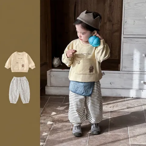 Felpa da Neonato con Orso Cartone Animato e Pantaloni a Righe Stile Coreano Abbigliamento in Cotone per Bambini Giallo