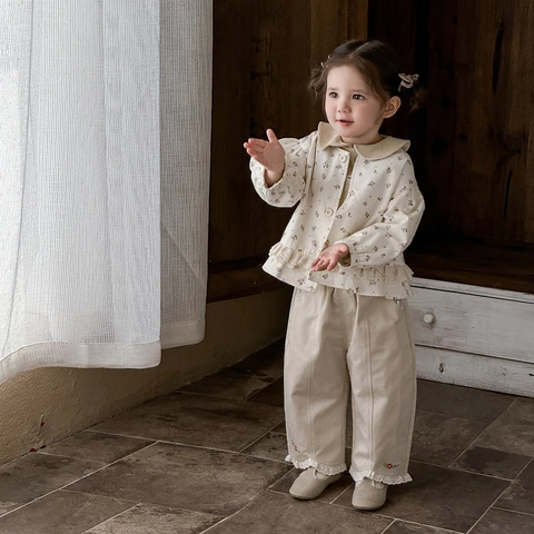 Koreanischer Stil Kleinkind Mädchen Blumig Dreiteiliges Bekleidungsset Baumwolle Prinzessin Jacke Langarmshirt Und Hose Outfit