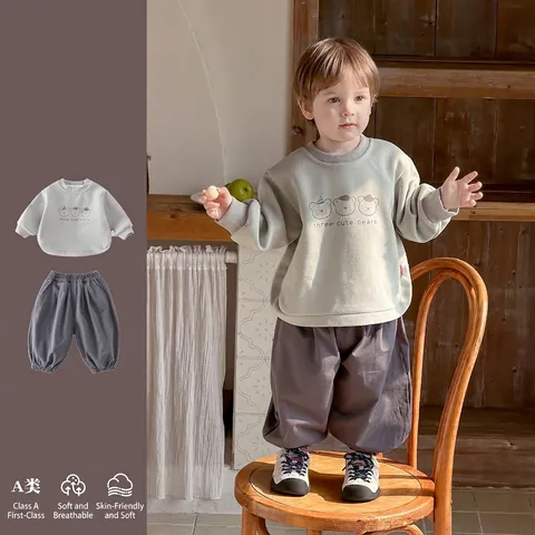 Peuter Jongens Casual Polyester Tweedelige Lente Outfit Cartoon Beer Gedrukt Lange Mouw Sweatshirt En Lange Broek Kleding Pak Voor Kinderen