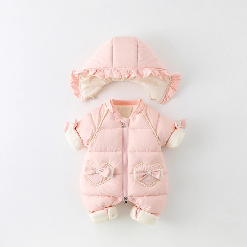 Babymeisjes Winter Gewatteerde Strampler Verdikte Fleece Gevoerde Jumpsuit Met Capuchon Met Hartzakken Strik Polyester Sneeuwpak
