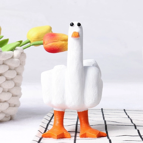 Adorno de Resina de Pato con Dedo Medio Creativo Figura de Ganso Humorística Divertida Decoración de Escritorio Hogar Oficina Regalo