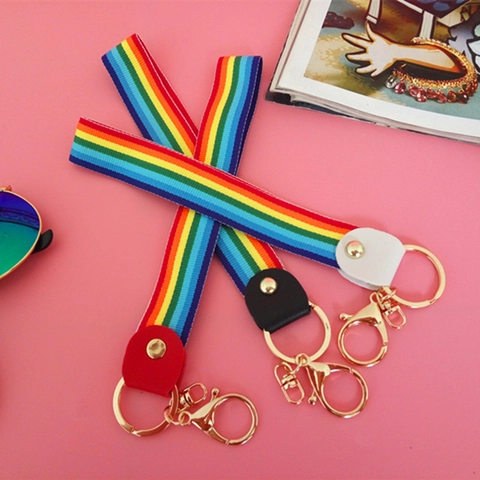Mode Regenbogen Gestreifter Taschengurt Handgelenkschlaufe Schlüsselanhänger Lanyard Mit Goldenem Hummerverschluss Legierung Ring Kunstleder Akzente