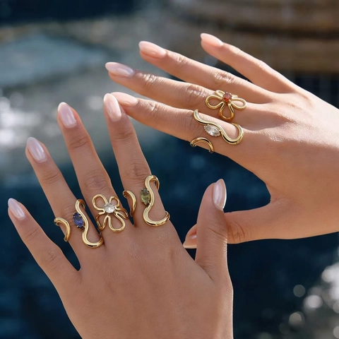Moderne Ins Stijl Roestvrij Staal Zirkoon Bloem Open Ring 18K Verguld Hol Geometrische Vinger Sieraden Voor Vrouwen
