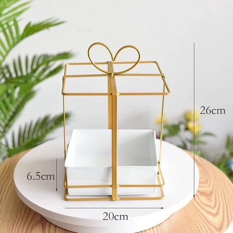 Iron Art Flower Basket Metal Cake Shaped Flower Arrangement Container Modern Minimalist Home Wedding Party Decoration Flower Rack