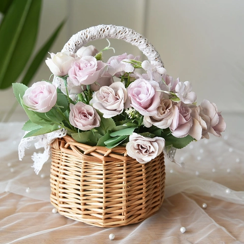 Cesto di Fiori in Rattan Intrecciato a Mano Con Manico in Nastro di Pizzo per Matrimonio Festa Casa Decorazione Regalo