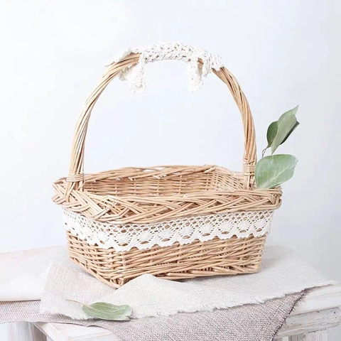 Handwoven Rattan Flower Basket Lace Trim Picnic Basket Waterproof Liner Portable Wedding Gift Fruit Storage Basket Rustic Home Decor