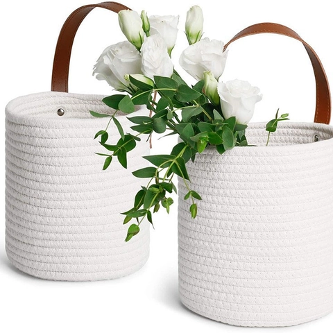 Χειροποίητο Κρεμαστό Καλάθι από Βαμβακερό Σχοινί Επιτοίχιο Καλάθι Αποθήκευσης Με Δερμάτινη Λαβή για Γλάστρες Φυτών