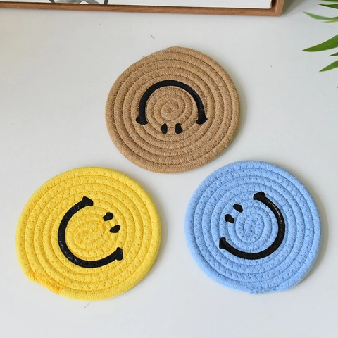 Posavasos de Cáñamo Tejido a Mano Redondo Cara Sonriente Mantel Individual Resistente al Calor Forma Cabeza de Gato