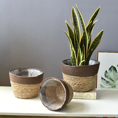 Handmade Woven Rattan Flower Pot With Waterproof Liner Round Straw Plant Basket Rustic Indoor Garden Decor Storage Bin
