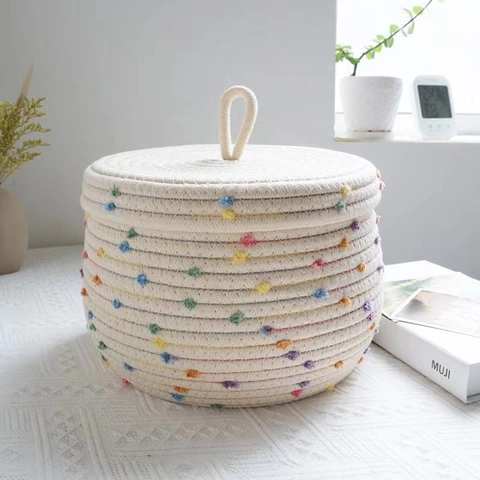 Cesto Portaoggetti Intrecciato in Corda di Cotone Nordico Con Coperchio Decorativo Pom Pom Organizer da Scrivania per Casa Ufficio