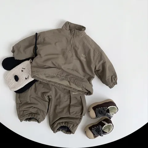 Veste Coupe-vent Doublée en Polaire pour Enfants Col Montant Demi-zip Pull Vêtements Chauds pour Garçons et Filles Manteau Brodé
