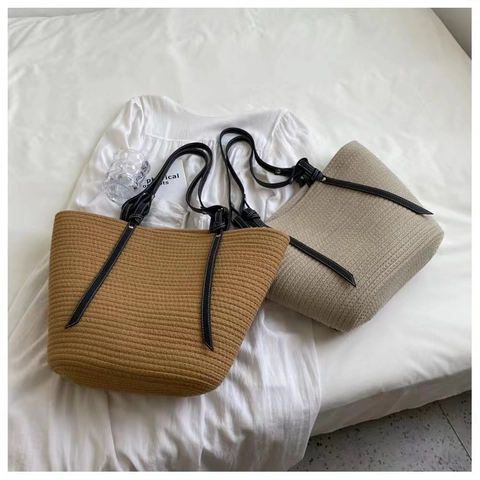 Women Casual Woven Cotton and Linen Tote Bag Large Capacity Minimalist Summer Beach Vacation Shoulder Bag Fashion Handbag