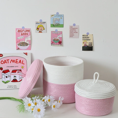 Moderner Gewebter Baumwollseil-Aufbewahrungskorb Mit Deckel Rosa Weiß Farbblock Schreibtisch-Organizer Für Spielzeug Snacks