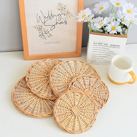 Round Hand Woven Rattan Placemat Heat Resistant Coaster Natural Willow Dining Table Plate Mat For Kitchen Home Decoration