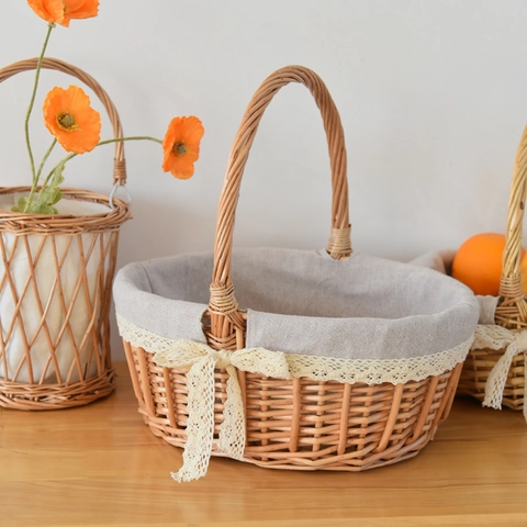 Rustic Hand Woven Wicker Basket With Lace Trim Fabric Lining And Bow Decorative Storage Picnic Gift Basket For Home Wedding