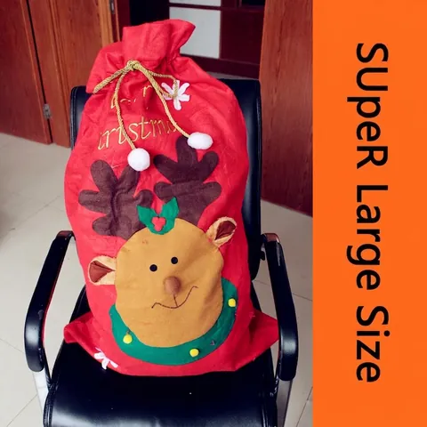 Grande Sacchetto Regalo di Natale con Renna e Babbo Natale in Tessuto Rosso con Coulisse per Decorazione Festa di Natale