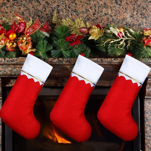 Red Christmas Stocking With White Plush Cuff Gold Wavy Edge Cloth Xmas Tree Ornament For Holiday Fireplace Candy Gift Bag